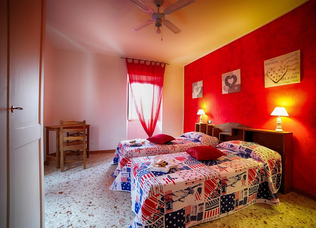 Fattoria La Cona Farm stay *